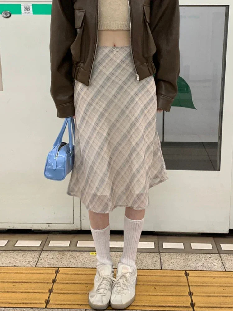 Off Duty Plaid Midi Skirt